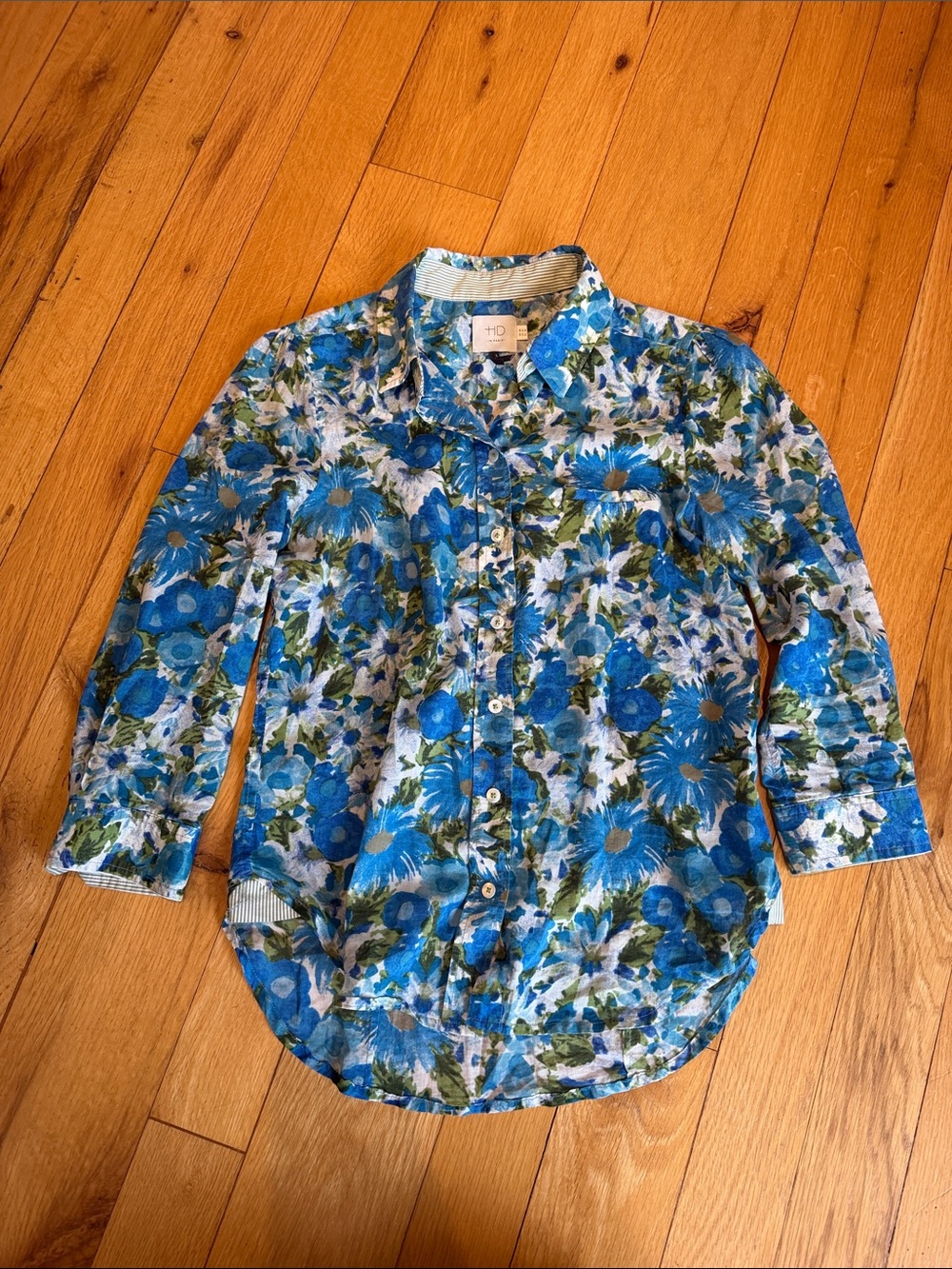 HD in Paris Blue Floral Button-Down Shirt Size US 4